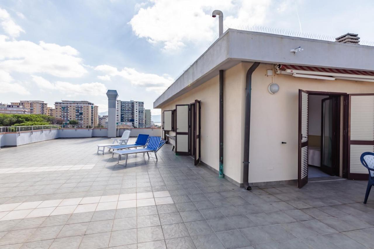 福洛尼卡Le Terrazze别墅 外观 照片